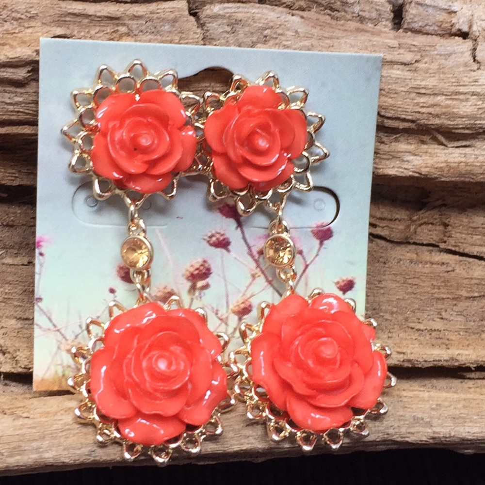 Clip on Earrings Roses Gold Dangle Justin Taylor